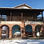 Casa Delle Foglie Sussurranti *