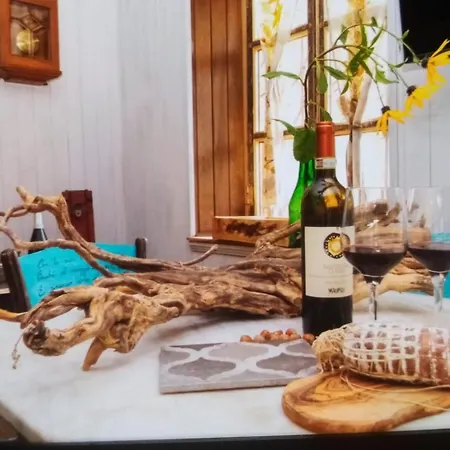 Casa Delle Foglie Sussurranti Asti