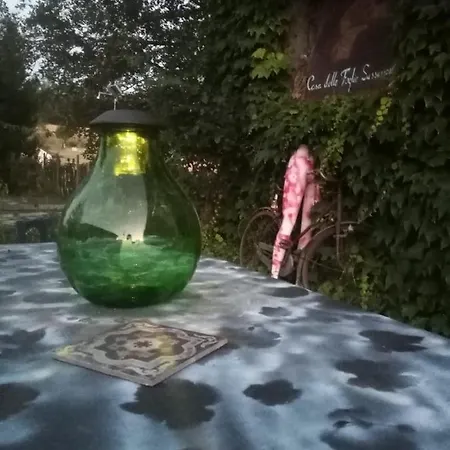 Casa Delle Foglie Sussurranti * 아스티