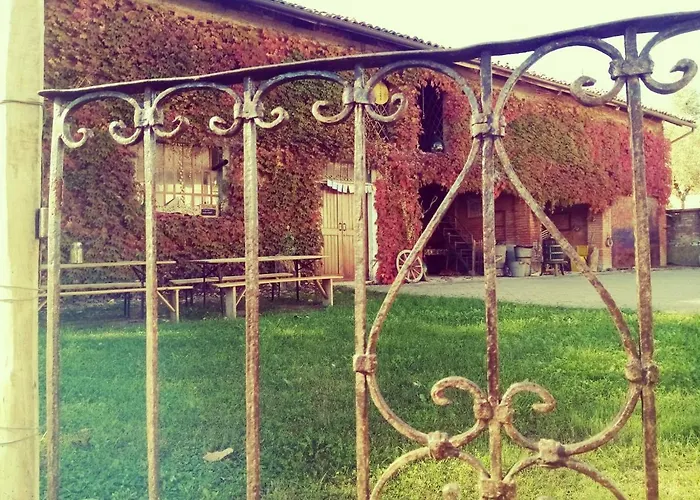 Casa Delle Foglie Sussurranti Vakantiehuis