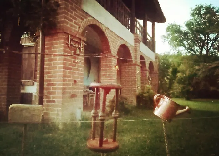 Casa Delle Foglie Sussurranti *